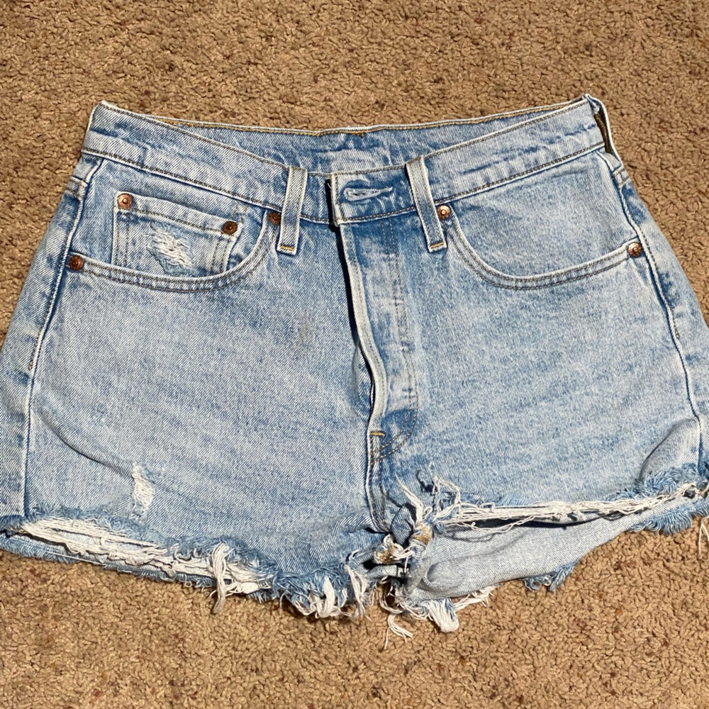 LEVIS denim shorts